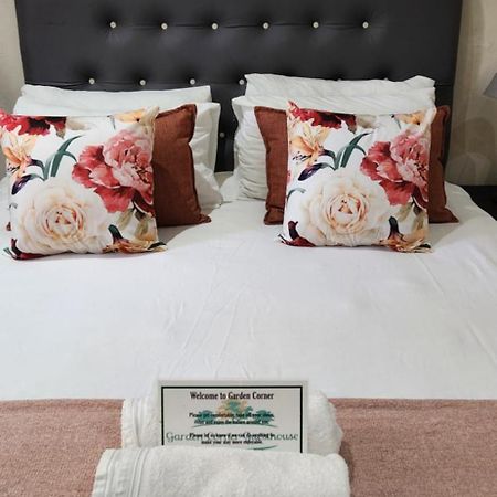 Garden Corner Guesthouse Beaufort West Dış mekan fotoğraf