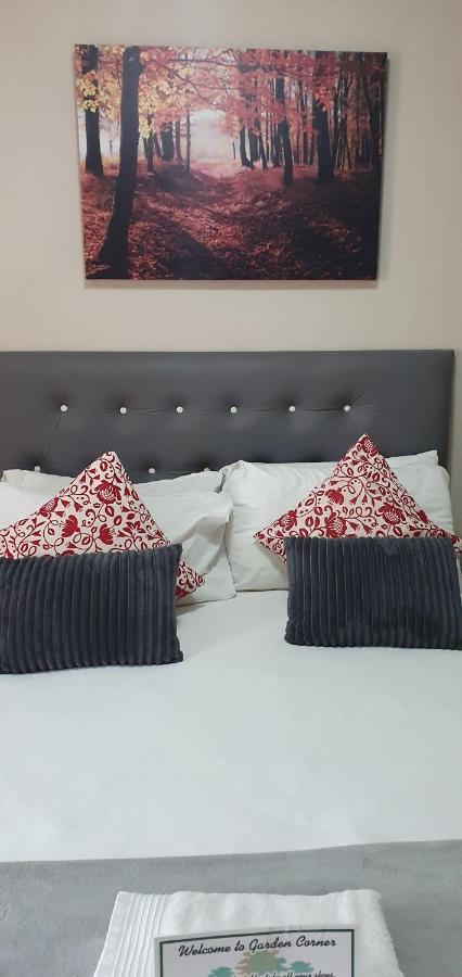 Garden Corner Guesthouse Beaufort West Dış mekan fotoğraf