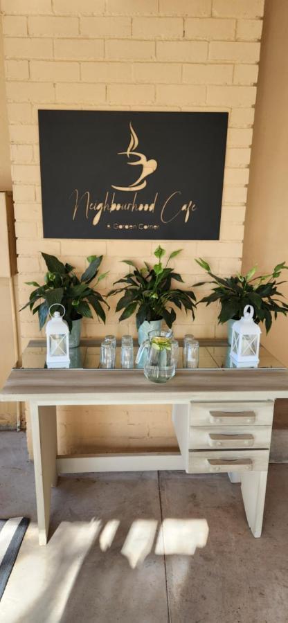 Garden Corner Guesthouse Beaufort West Dış mekan fotoğraf