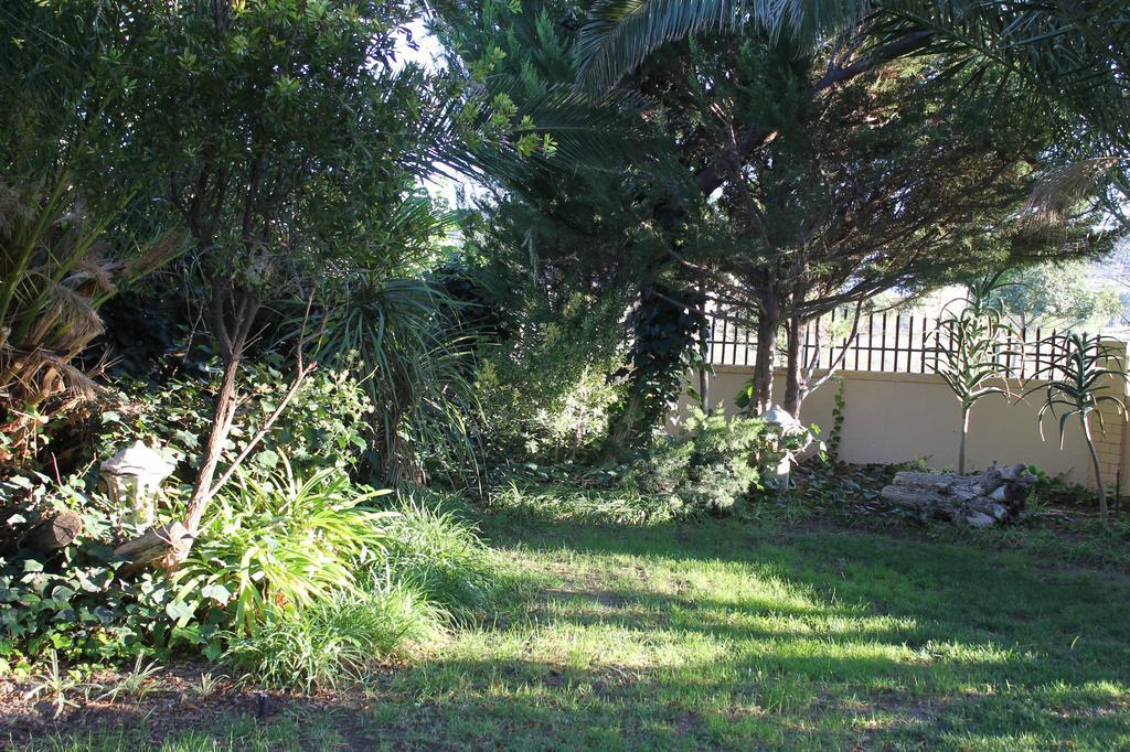 Garden Corner Guesthouse Beaufort West Dış mekan fotoğraf